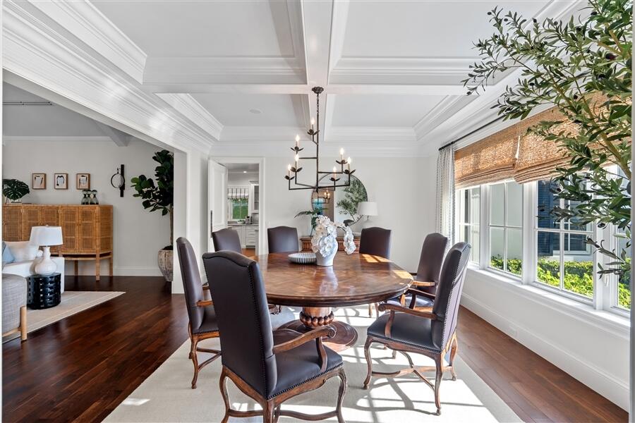 11 Country Road East Boynton Beach, FL 33436 - Photo 7 of 43 dash_DINING_ROOM_STRAIGHT