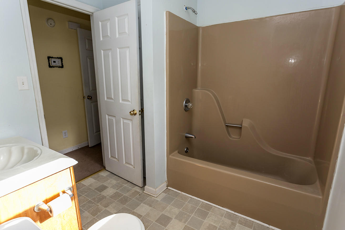 507 Van Davis Road Georgetown, TN 37336 - Photo 1 of 14 bath b