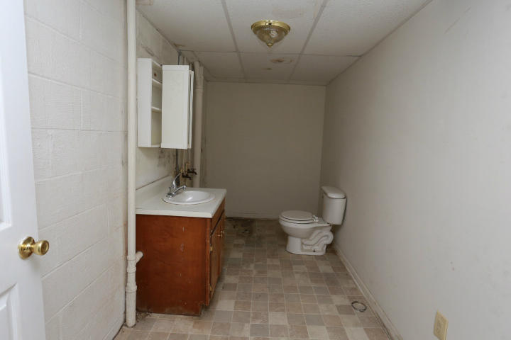 507 Van Davis Road Georgetown, TN 37336 - Photo 11 of 14 IMG_1071