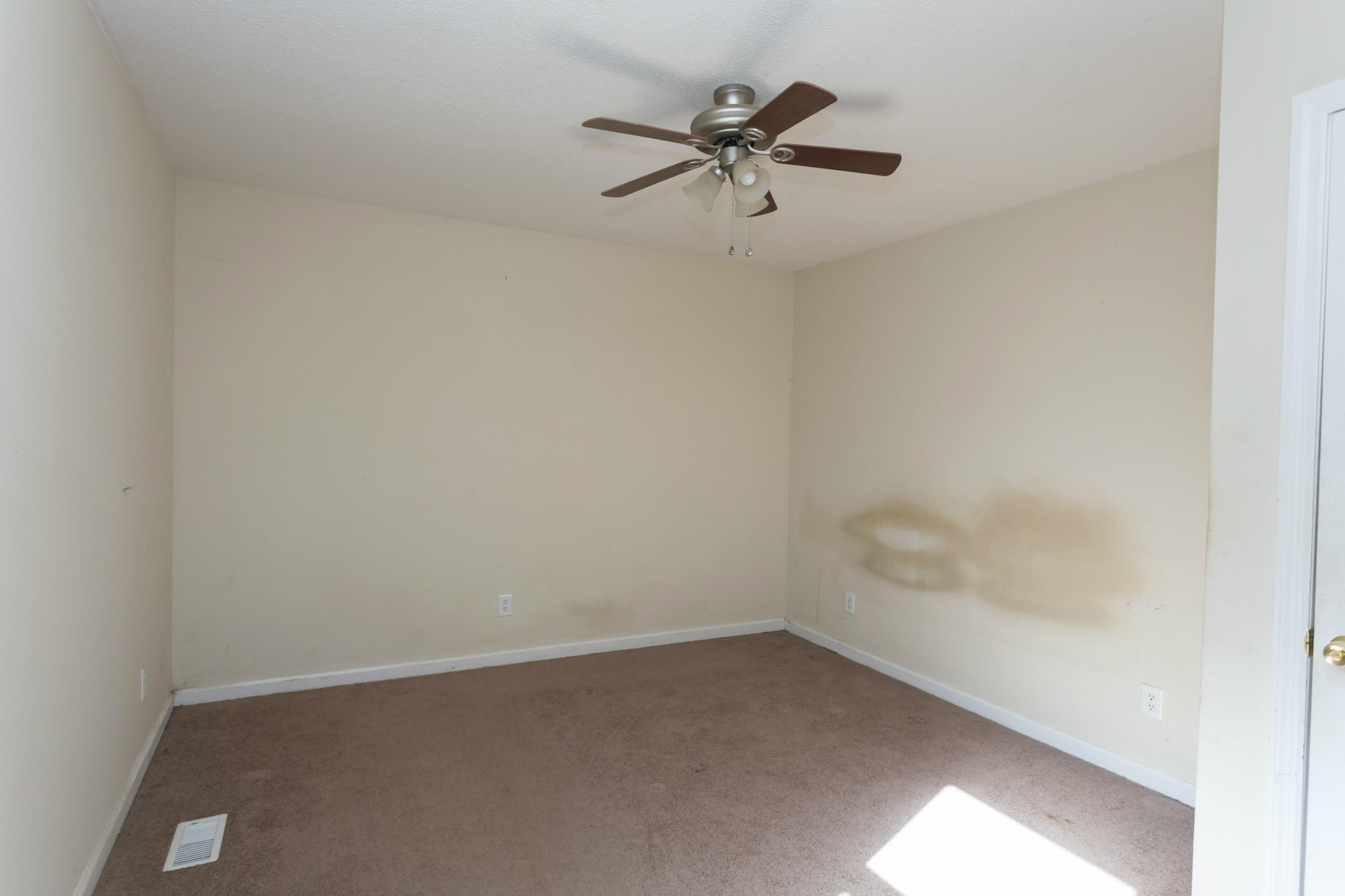 507 Van Davis Road Georgetown, TN 37336 - Photo 4 of 14 br 1