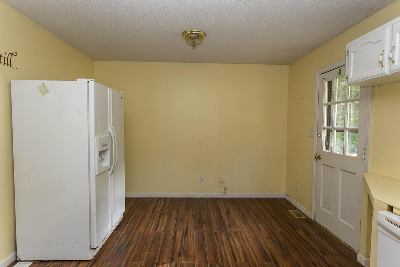 507 Van Davis Road Georgetown, TN 37336 - Photo 8 of 14 dining