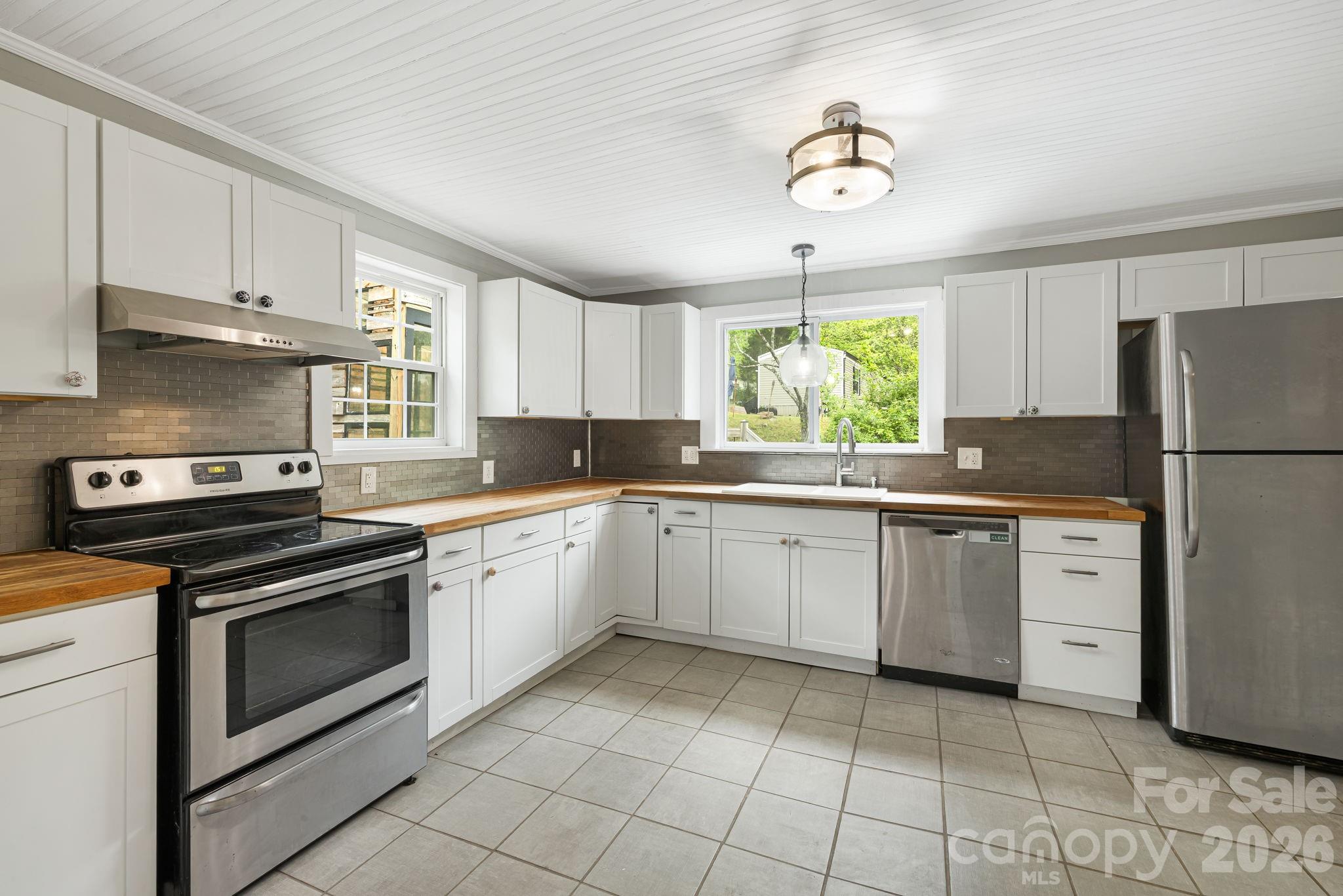 47 Saw Branch Road Candler, NC 28715 - Photo 15 of 39 Gallery Image 15