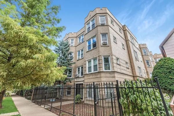 $1,450 | 2839 North Sawyer Avenue, Unit GN, Chicago, IL 60618
