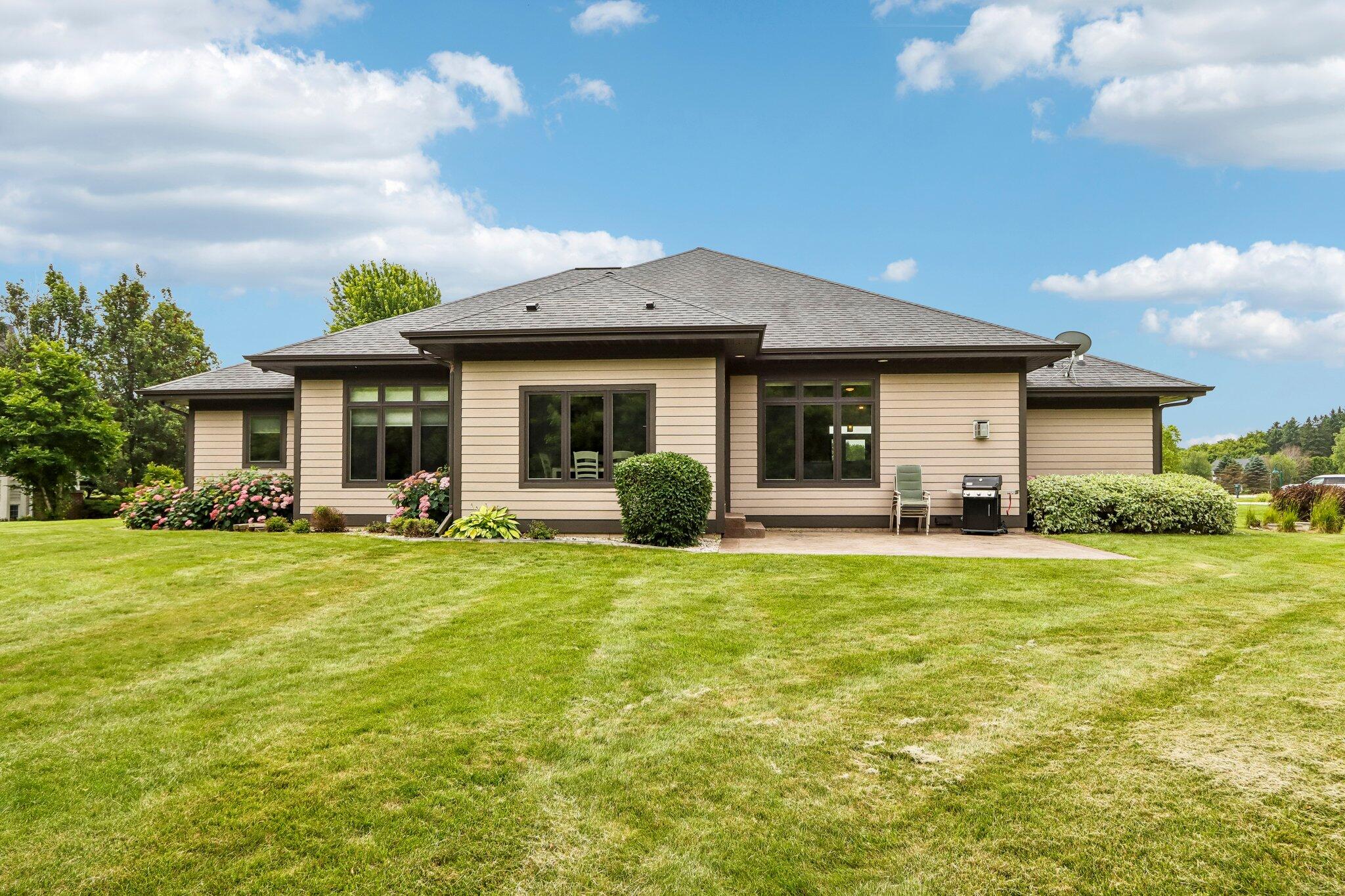 318 Cypress Point North Prairie, WI 53153 - Photo 54 of 78 65-web-or-mls-Cypress Point-S0107-065