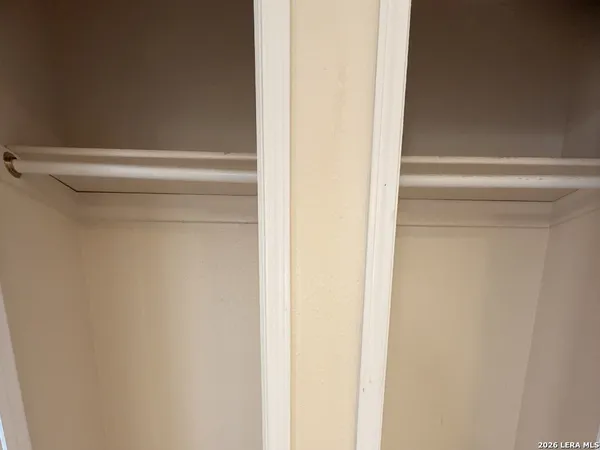 $1,095 | 810 West Olmos Drive, San Antonio, TX 78212