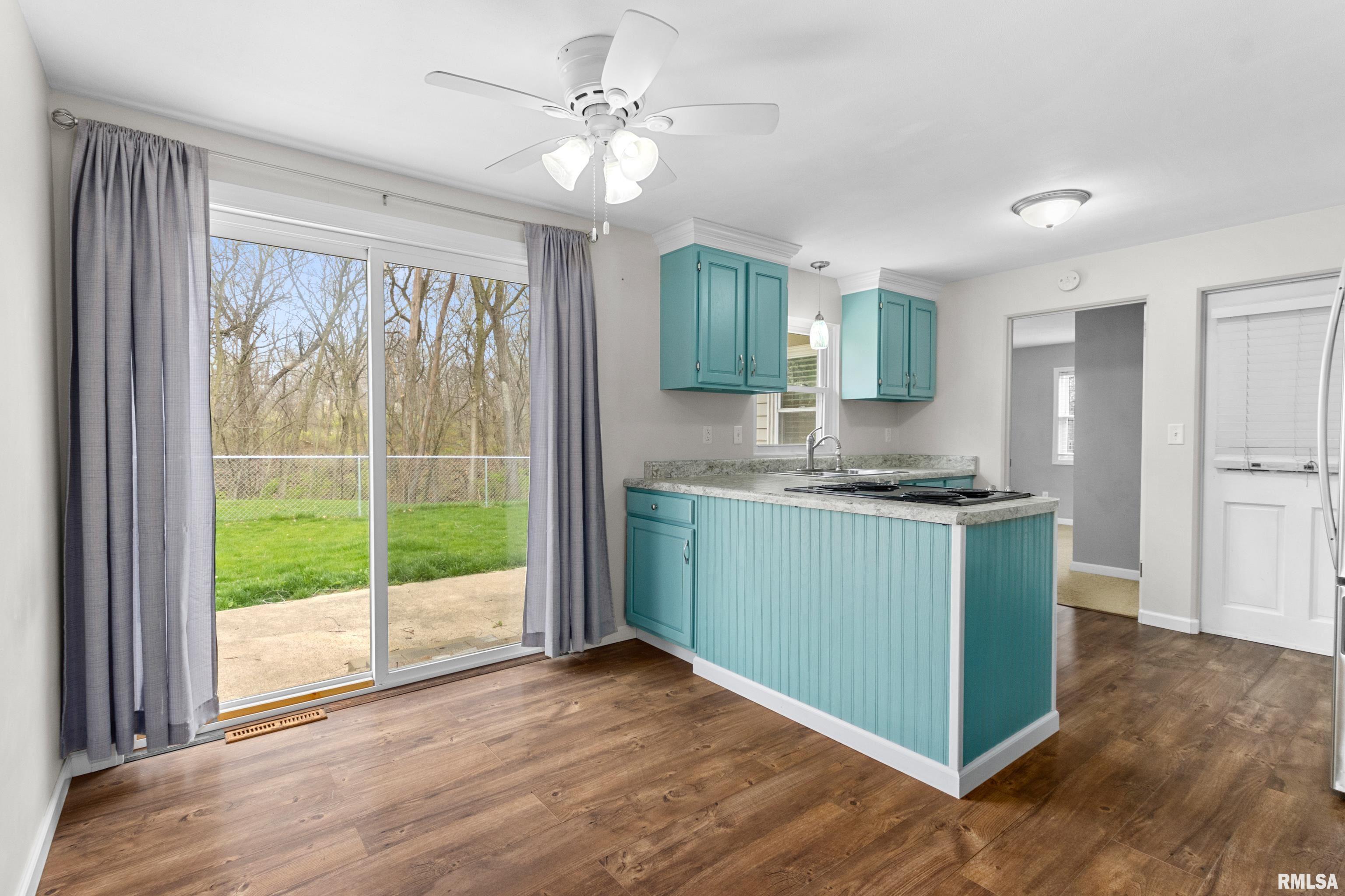 23865 Veterans Road Morton, IL 61550 - Photo 15 of 33 Gallery Image 15