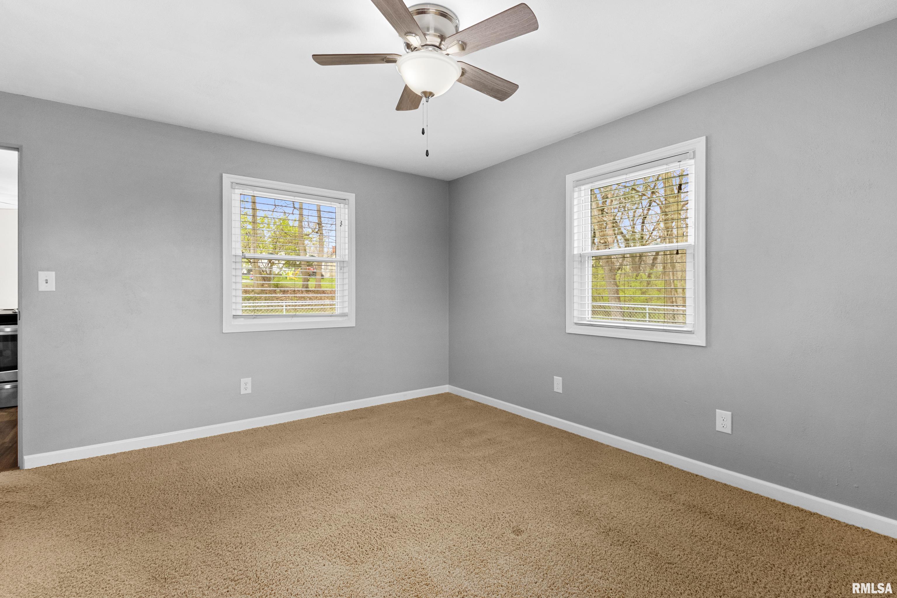 23865 Veterans Road Morton, IL 61550 - Photo 23 of 33 Gallery Image 23