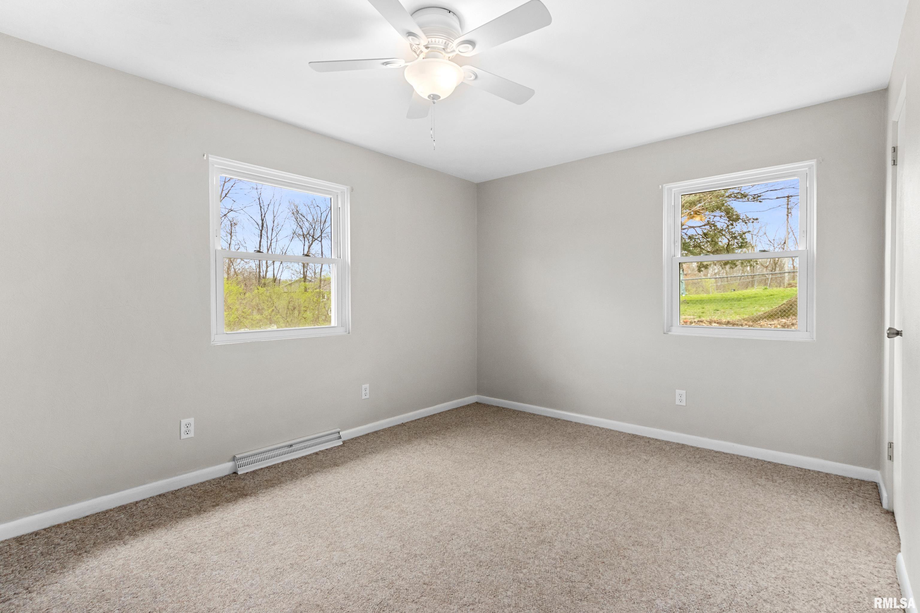 23865 Veterans Road Morton, IL 61550 - Photo 27 of 33 Gallery Image 27