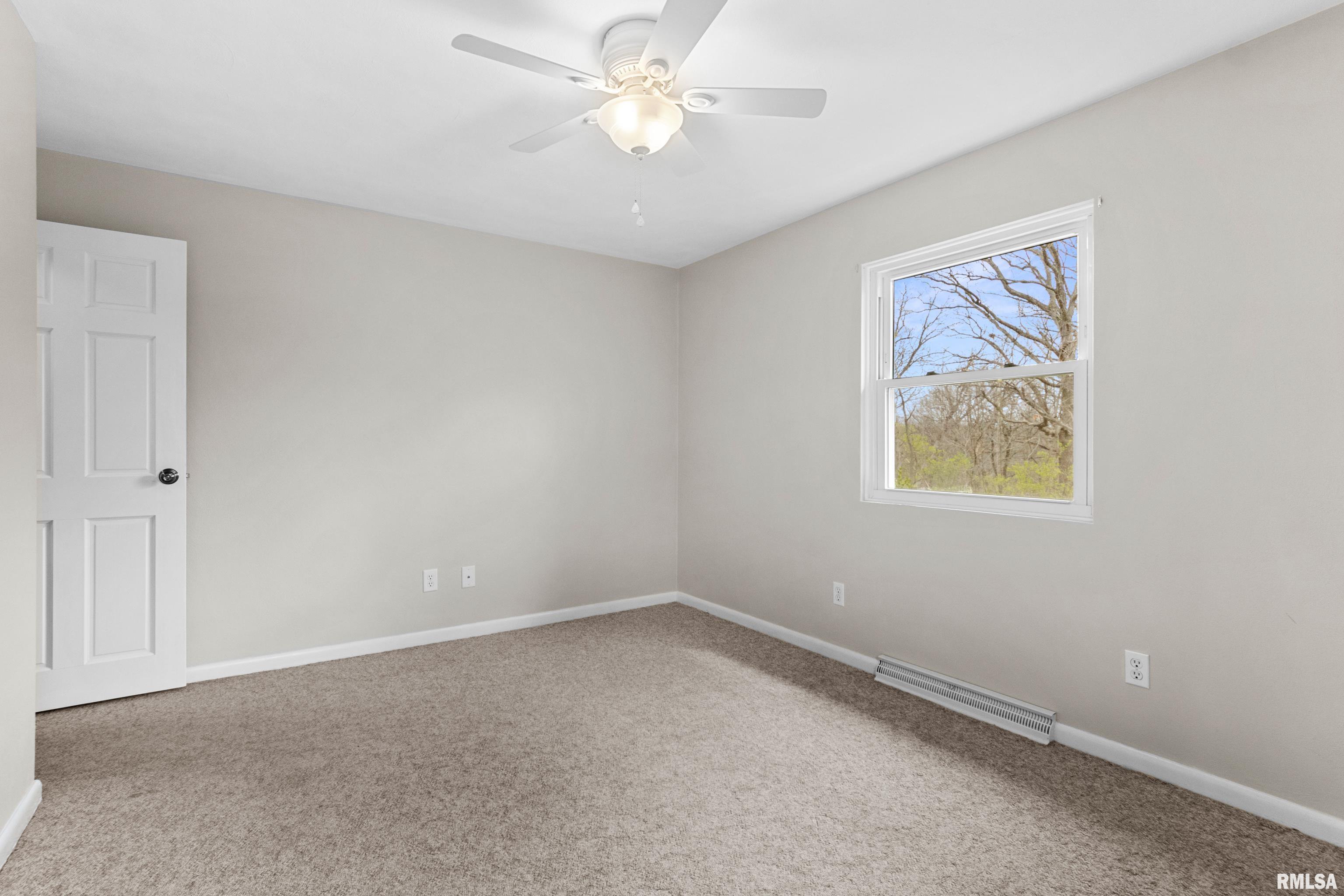 23865 Veterans Road Morton, IL 61550 - Photo 30 of 33 Gallery Image 30