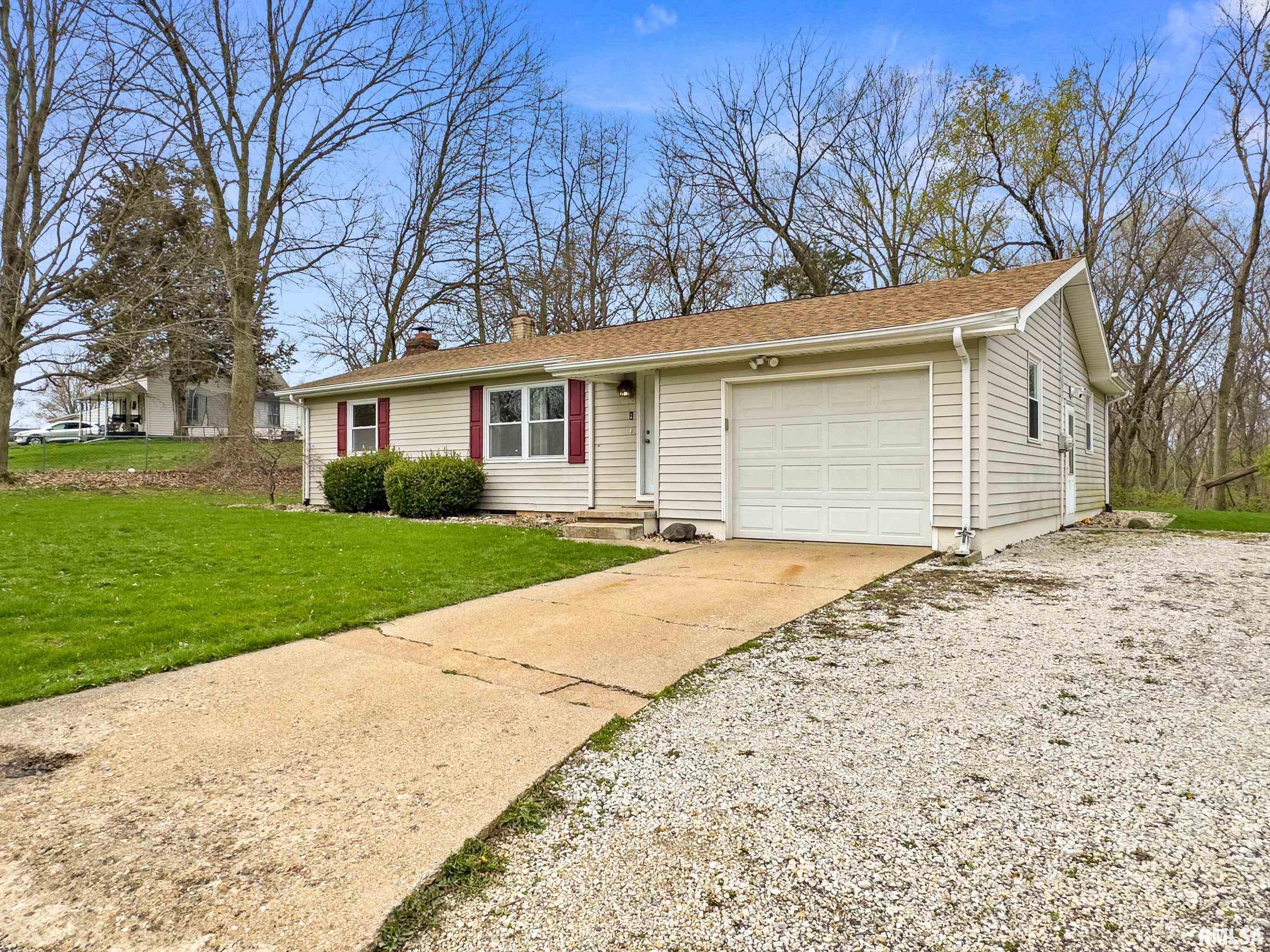 23865 Veterans Road Morton, IL 61550 - Photo 3 of 33 Gallery Image 3