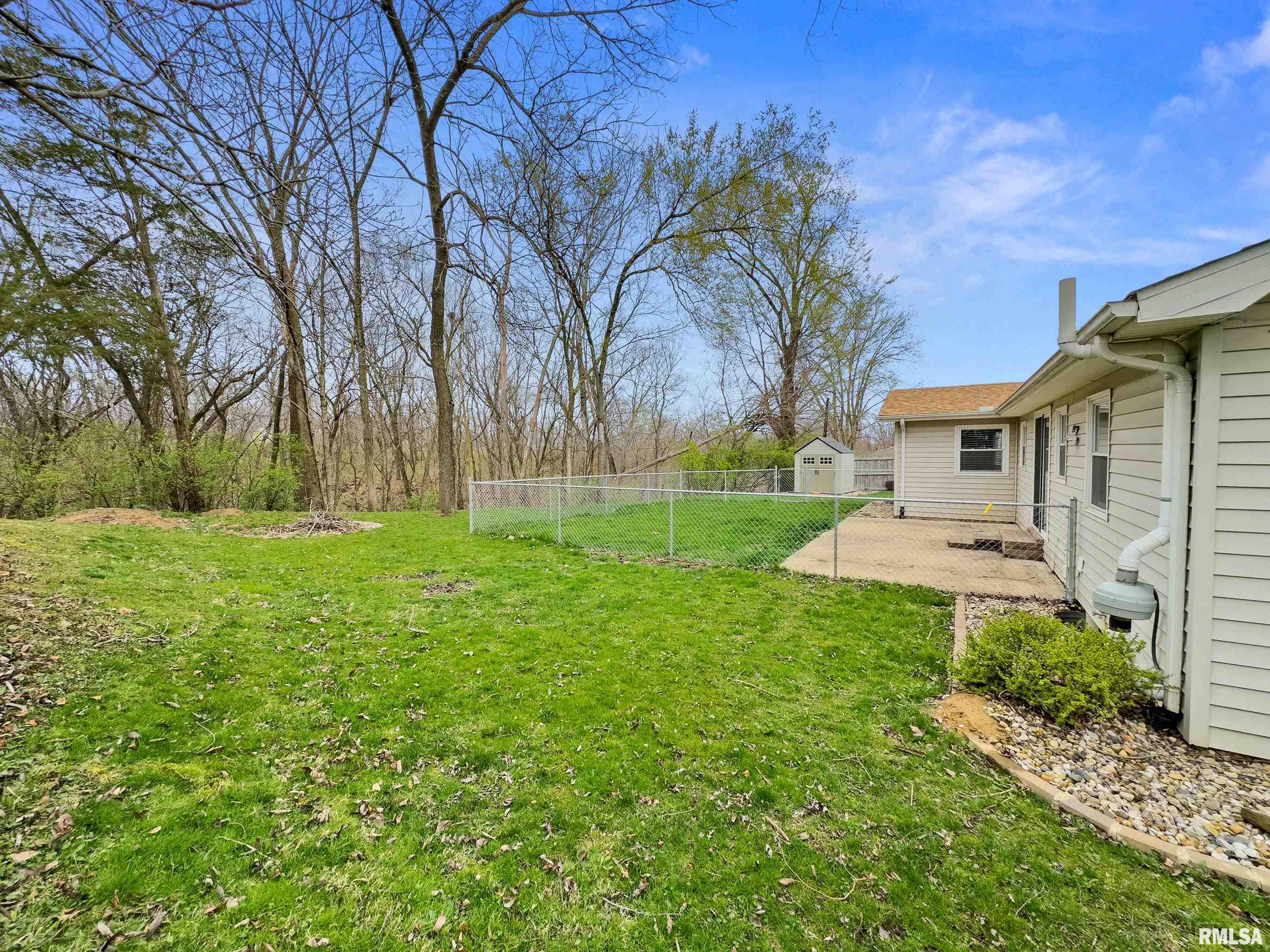 23865 Veterans Road Morton, IL 61550 - Photo 7 of 33 Gallery Image 7