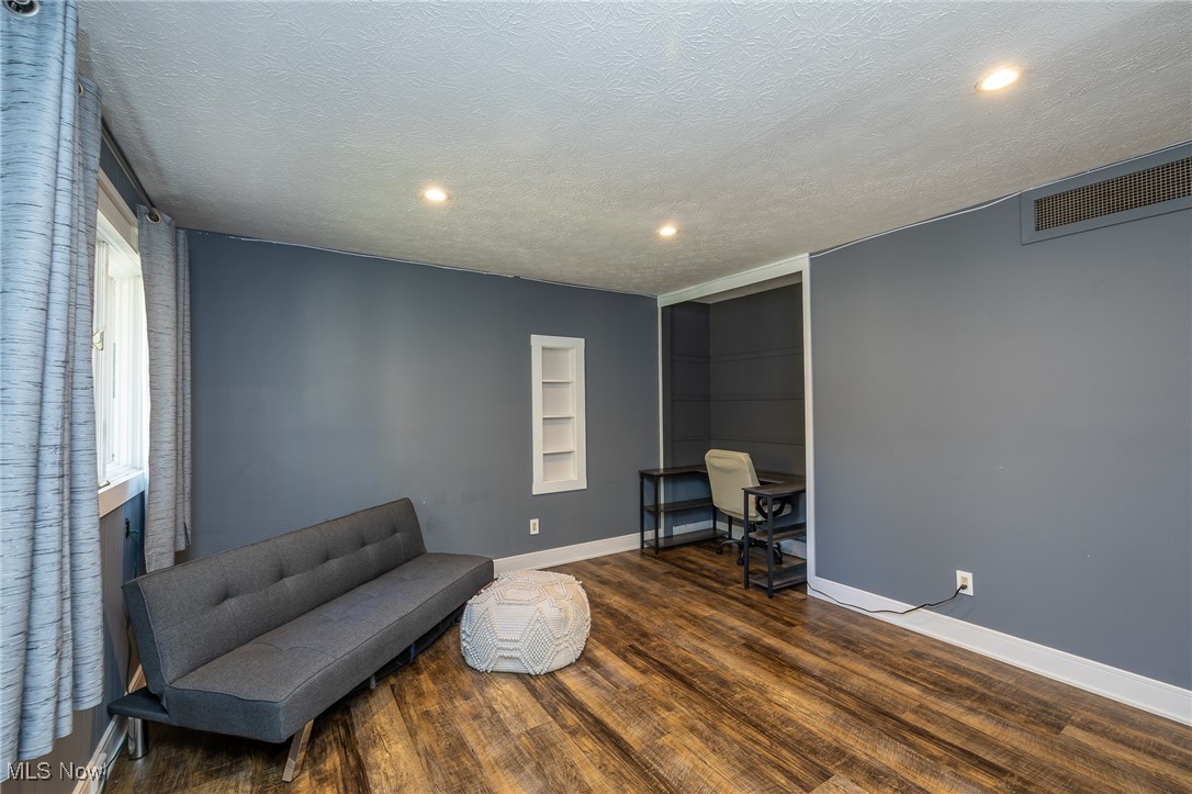 10824 Watercress Road Strongsville, OH 44149 - Photo 20 of 34 Gallery Image 20