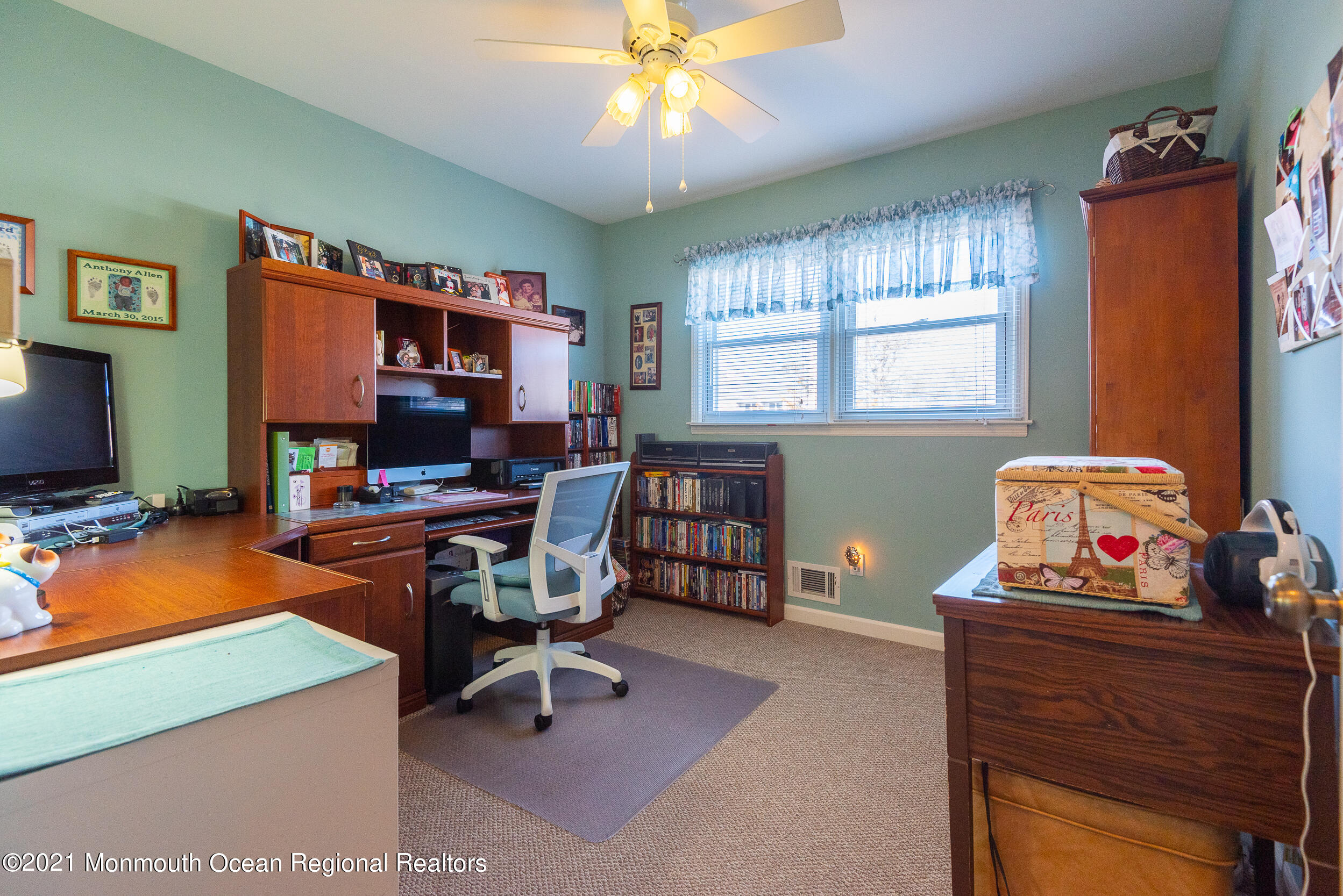 187 Pinewood Road Toms River, NJ 08753 - Photo 18 of 30 Office