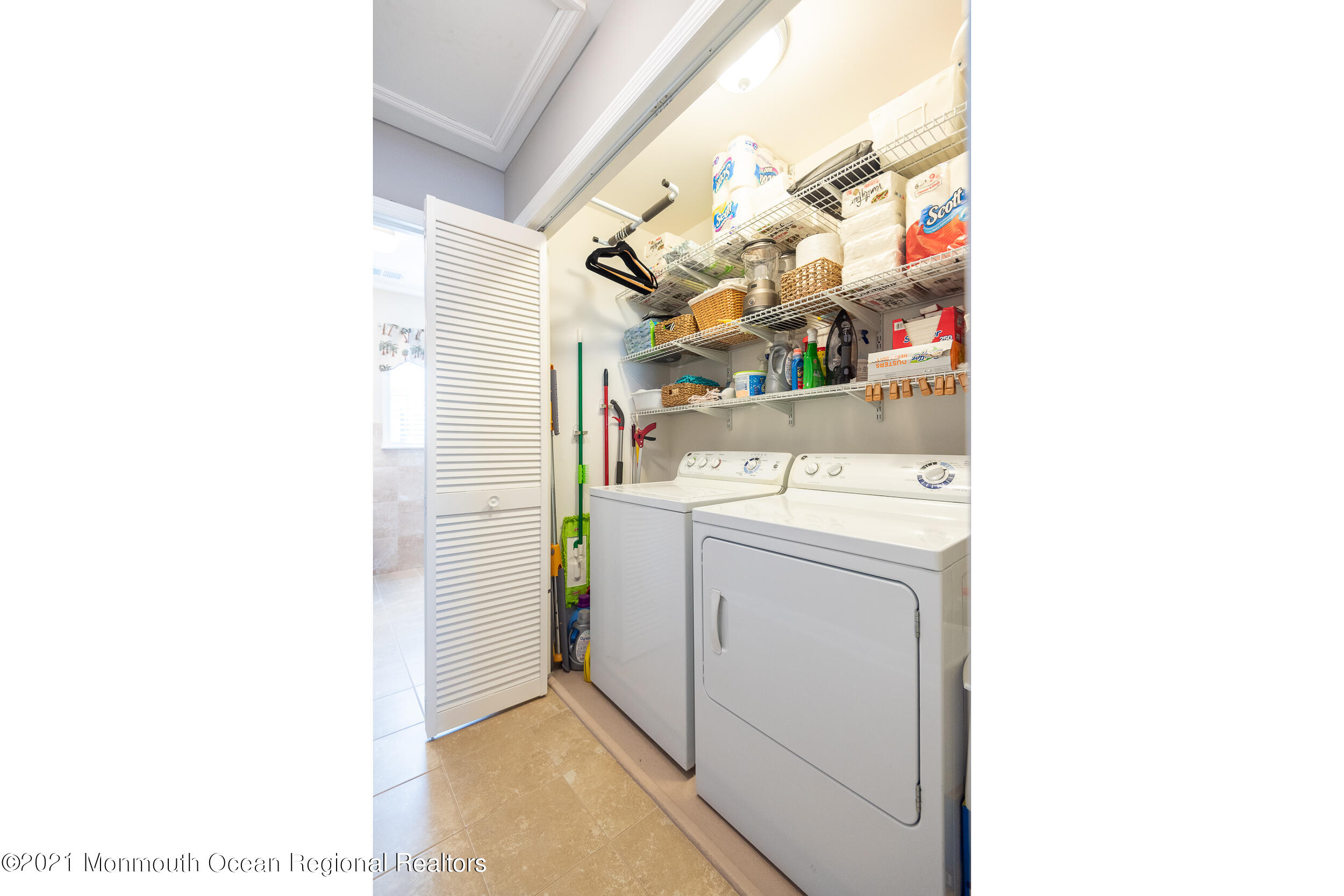 187 Pinewood Road Toms River, NJ 08753 - Photo 21 of 30 Laundry