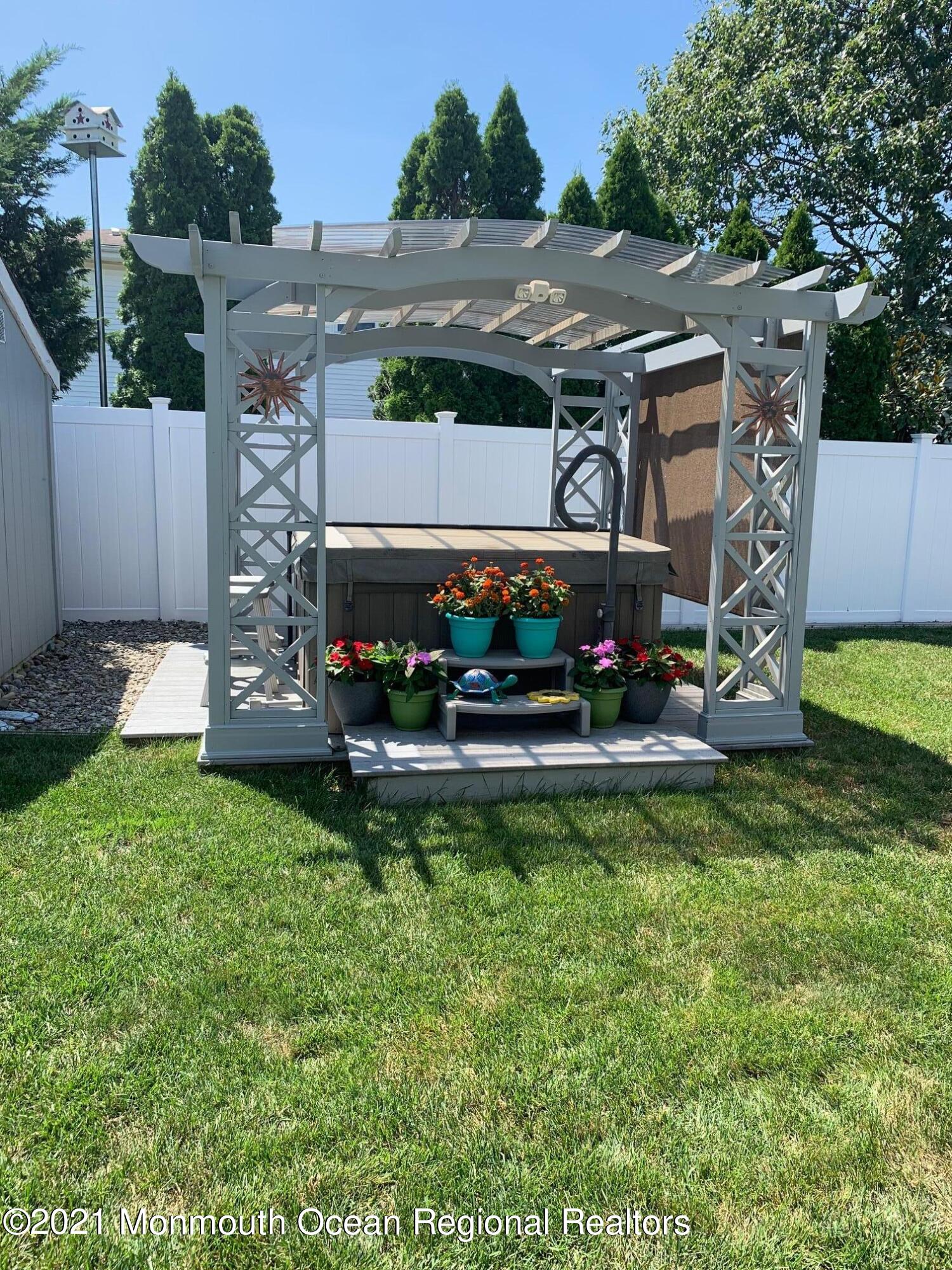 187 Pinewood Road Toms River, NJ 08753 - Photo 22 of 30 Hot tub