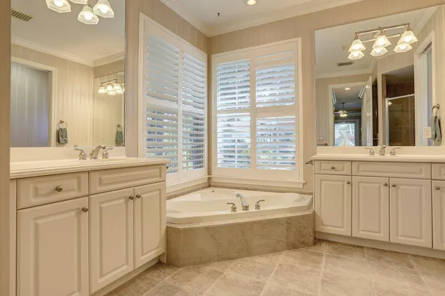 $599,000 | 1080 Buckhead Drive Southwest, Vero Beach, FL 32968