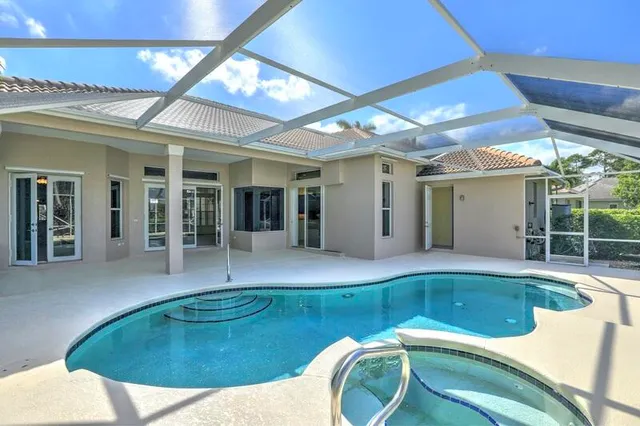 $599,000 | 1080 Buckhead Drive Southwest, Vero Beach, FL 32968