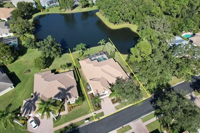 $599,000 | 1080 Buckhead Drive Southwest, Vero Beach, FL 32968