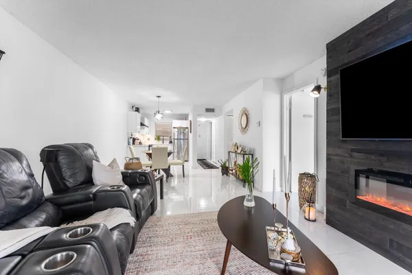 $1,900 | 7500 Northwest 30th Place, Unit 123, Sunrise, FL 33313