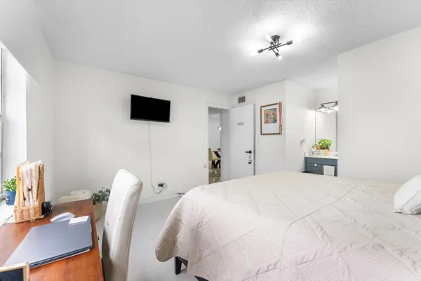 $1,900 | 7500 Northwest 30th Place, Unit 123, Sunrise, FL 33313