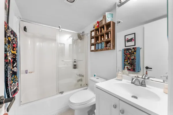 $1,900 | 7500 Northwest 30th Place, Unit 123, Sunrise, FL 33313