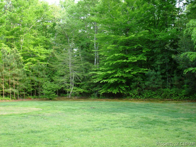 8122 Willis Road Gloucester, VA 23061 - Photo 18 of 24
