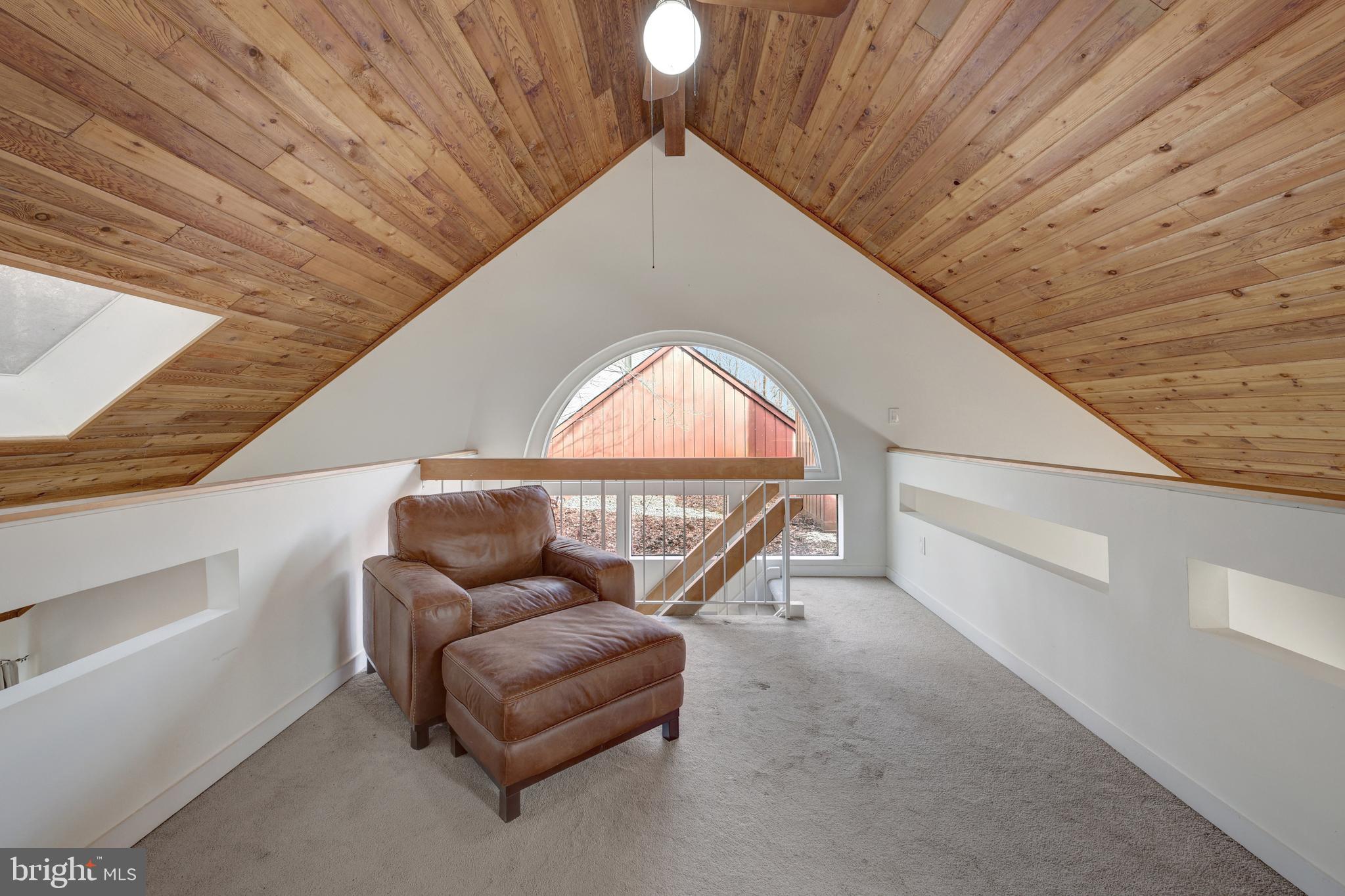 1941 Upper Lake Drive Reston, VA 20191 - Photo 36 of 51 a view of entryway