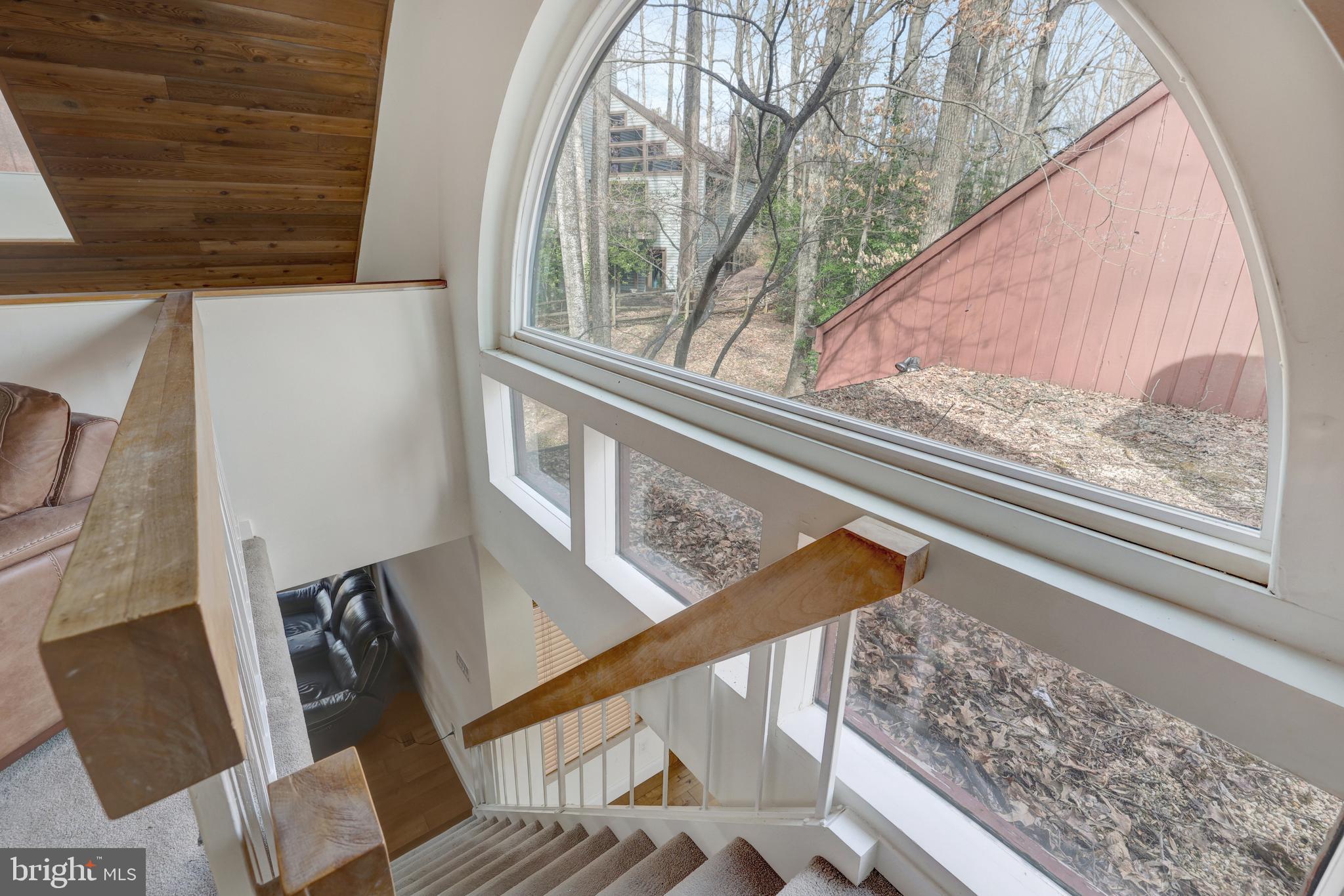 1941 Upper Lake Drive Reston, VA 20191 - Photo 38 of 51 a view of balcony with furniture