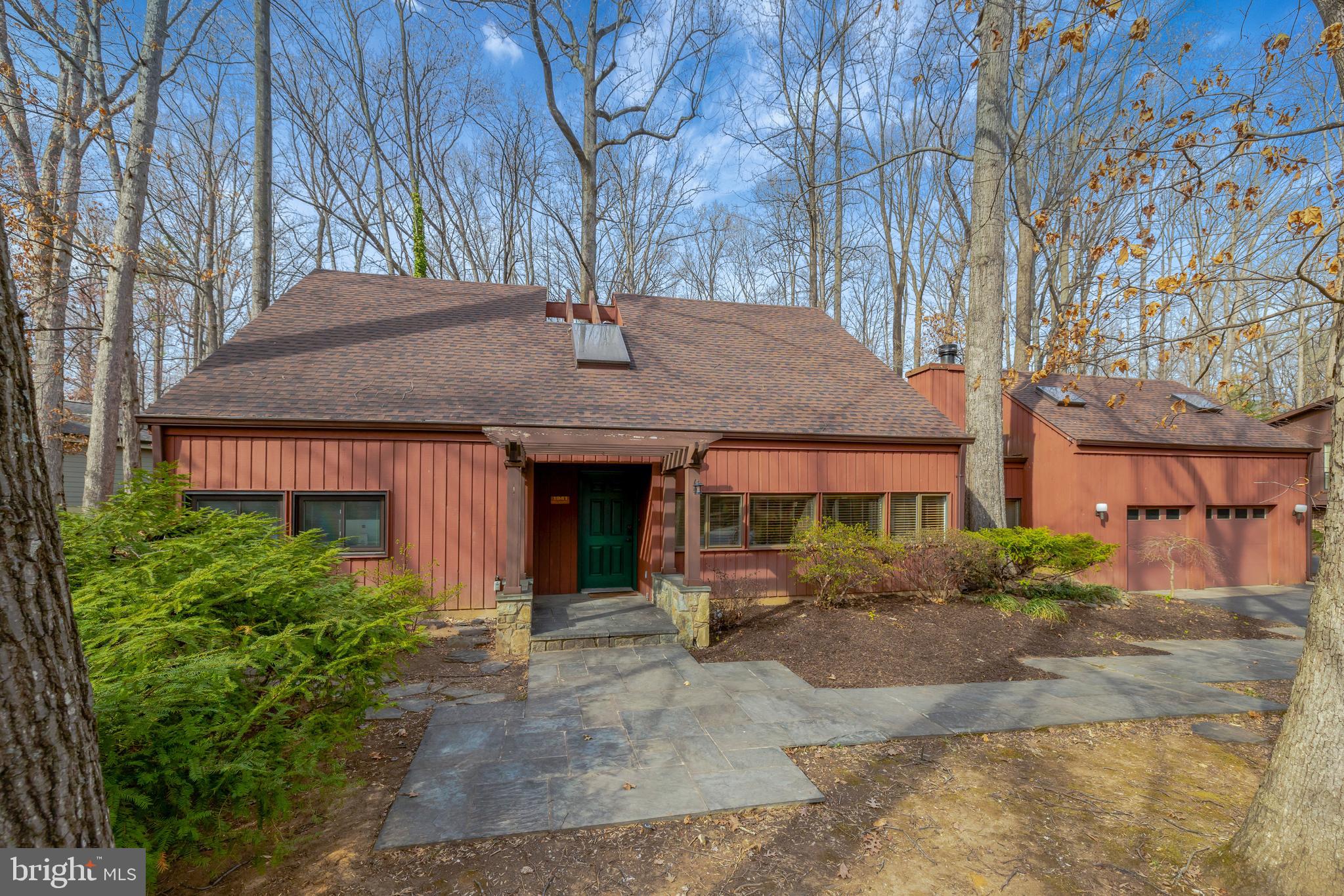 1941 Upper Lake Drive Reston, VA 20191 - Photo 4 of 51 a house view with a outdoor space