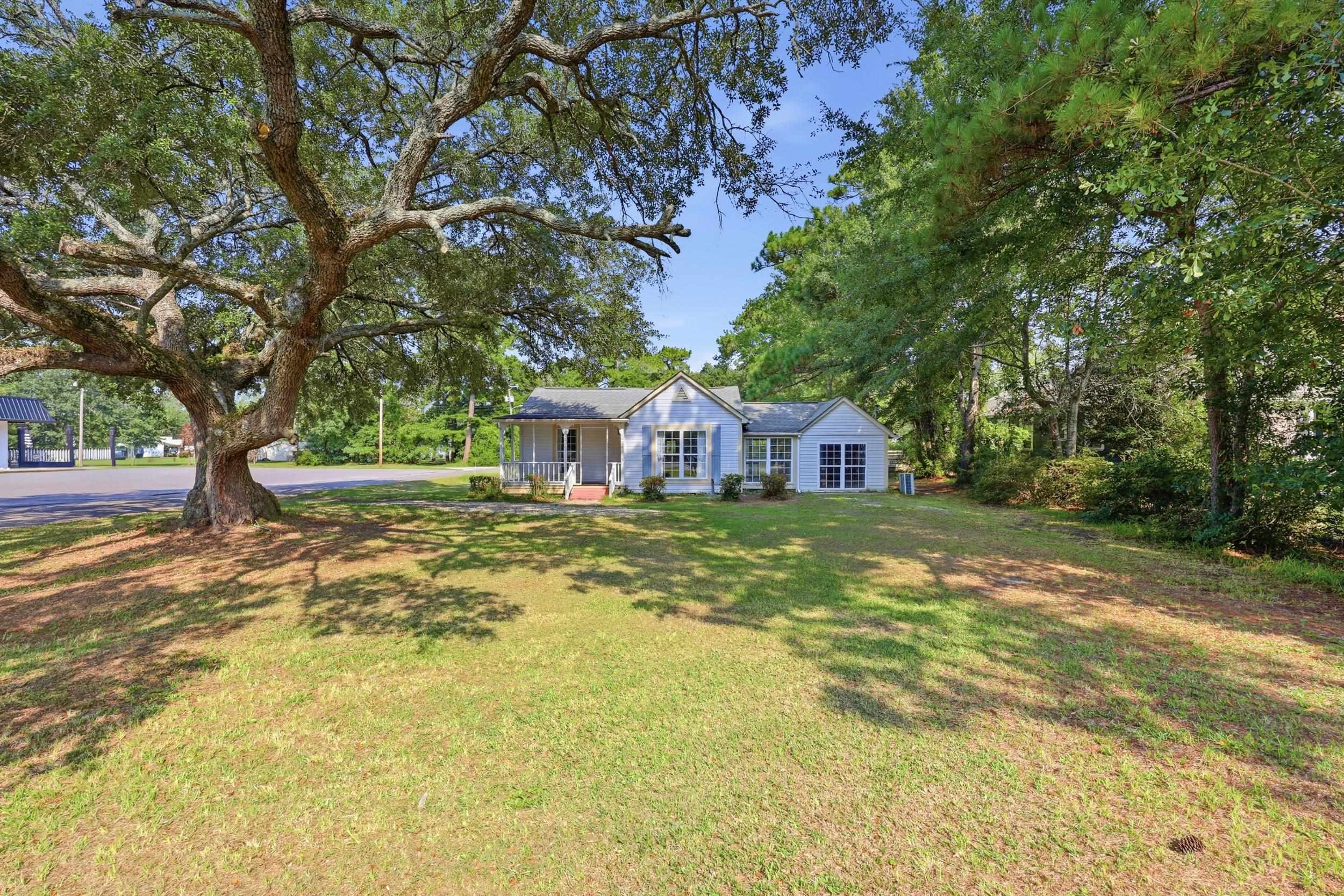 1924 South Island Road Georgetown, SC 29440 - Photo 25 of 40 Gallery Image 25