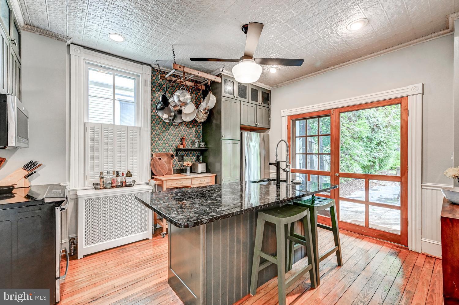 5023 Roland Avenue Baltimore, MD 21210 - Photo 19 of 52