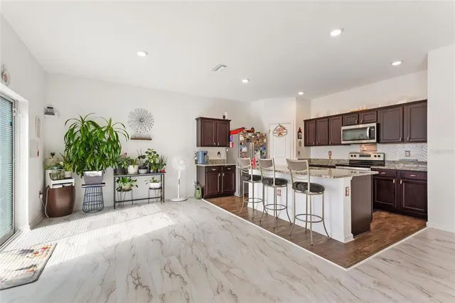 $385,000 | 3891 Spruce Creek Drive, Lakeland, FL 33811