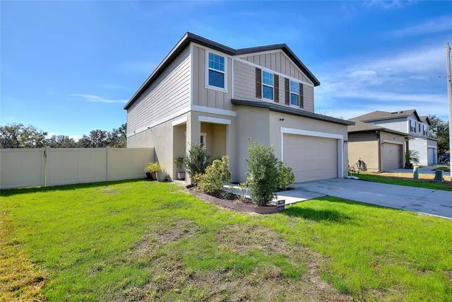 $385,000 | 3891 Spruce Creek Drive, Lakeland, FL 33811