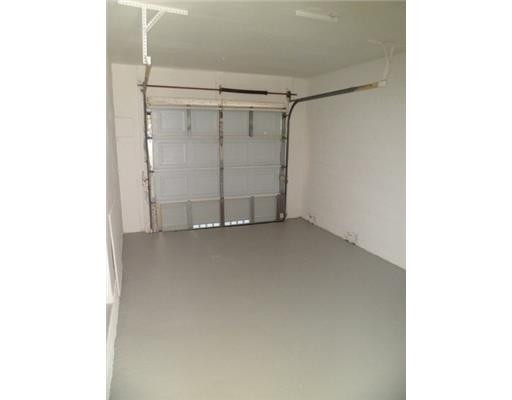 3046 Lighthouse Place Pompano Beach, FL 33063 - Photo 12 of 16 Parking Lot/Garage