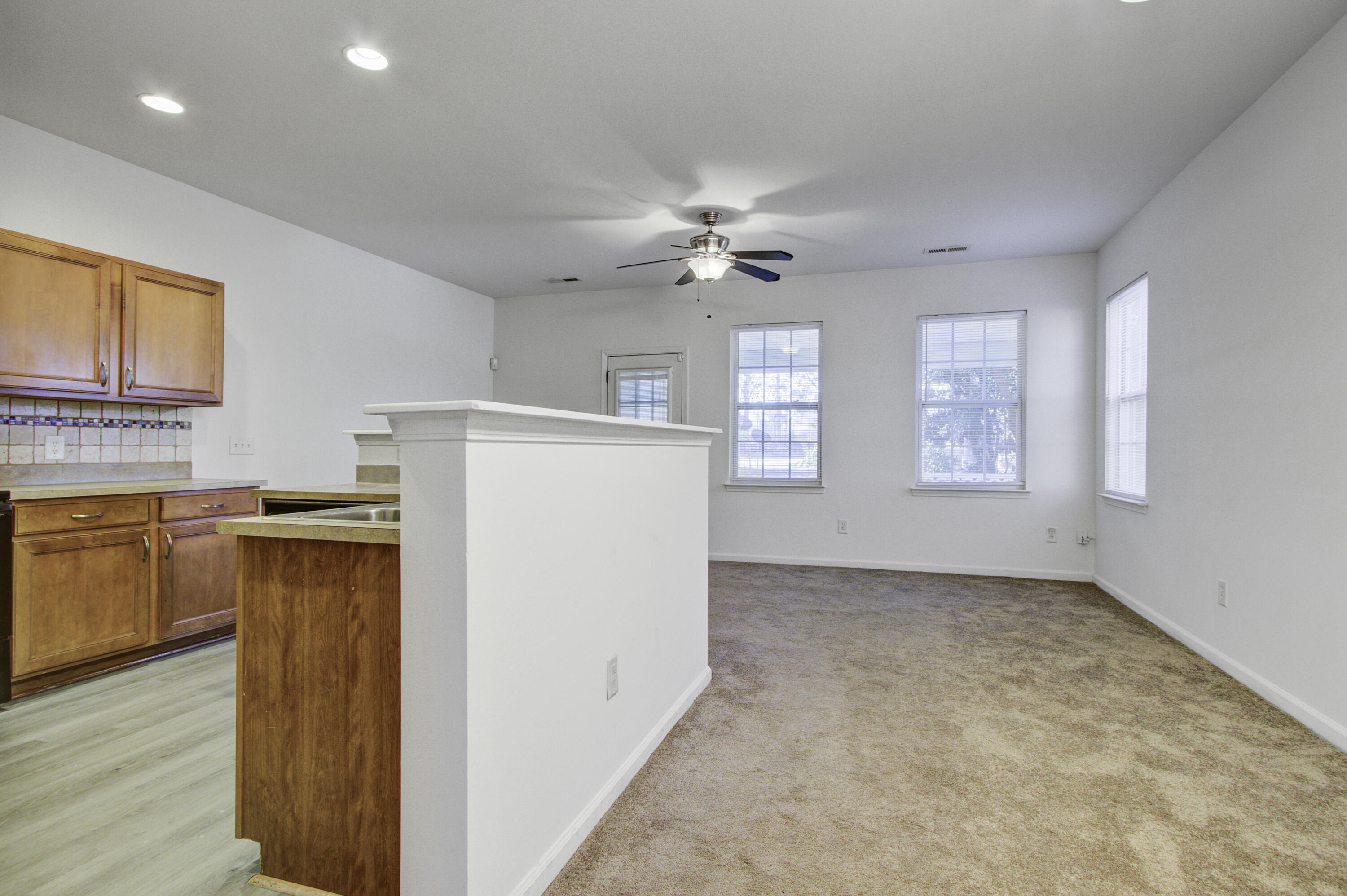 109 Woodward Road Goose Creek, SC 29445 - Photo 4 of 25 109 Woodward Rd, Goose Creek SC (5)