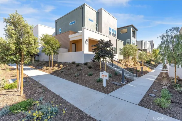 $5,100 | 166 Sentosa, Irvine, CA 92618