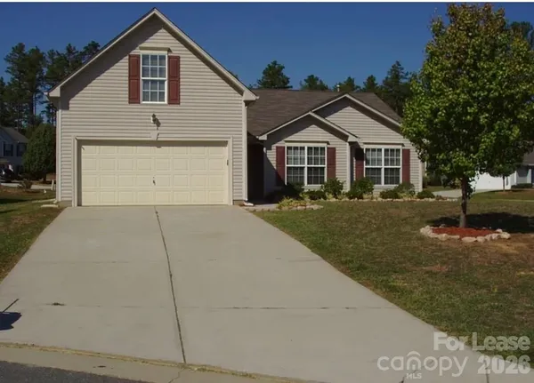 $2,000 | 1725 Prism Place, Kannapolis, NC 28083