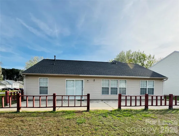 $2,000 | 1725 Prism Place, Kannapolis, NC 28083