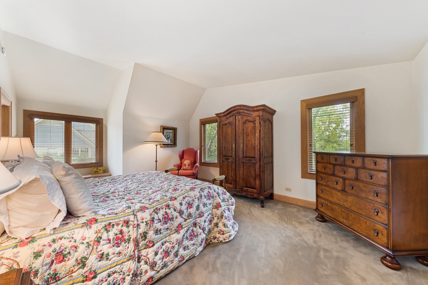 9 South Wynstone Drive North Barrington, IL 60010 - Photo 20 of 31 a bedroom with a bed and a dresser