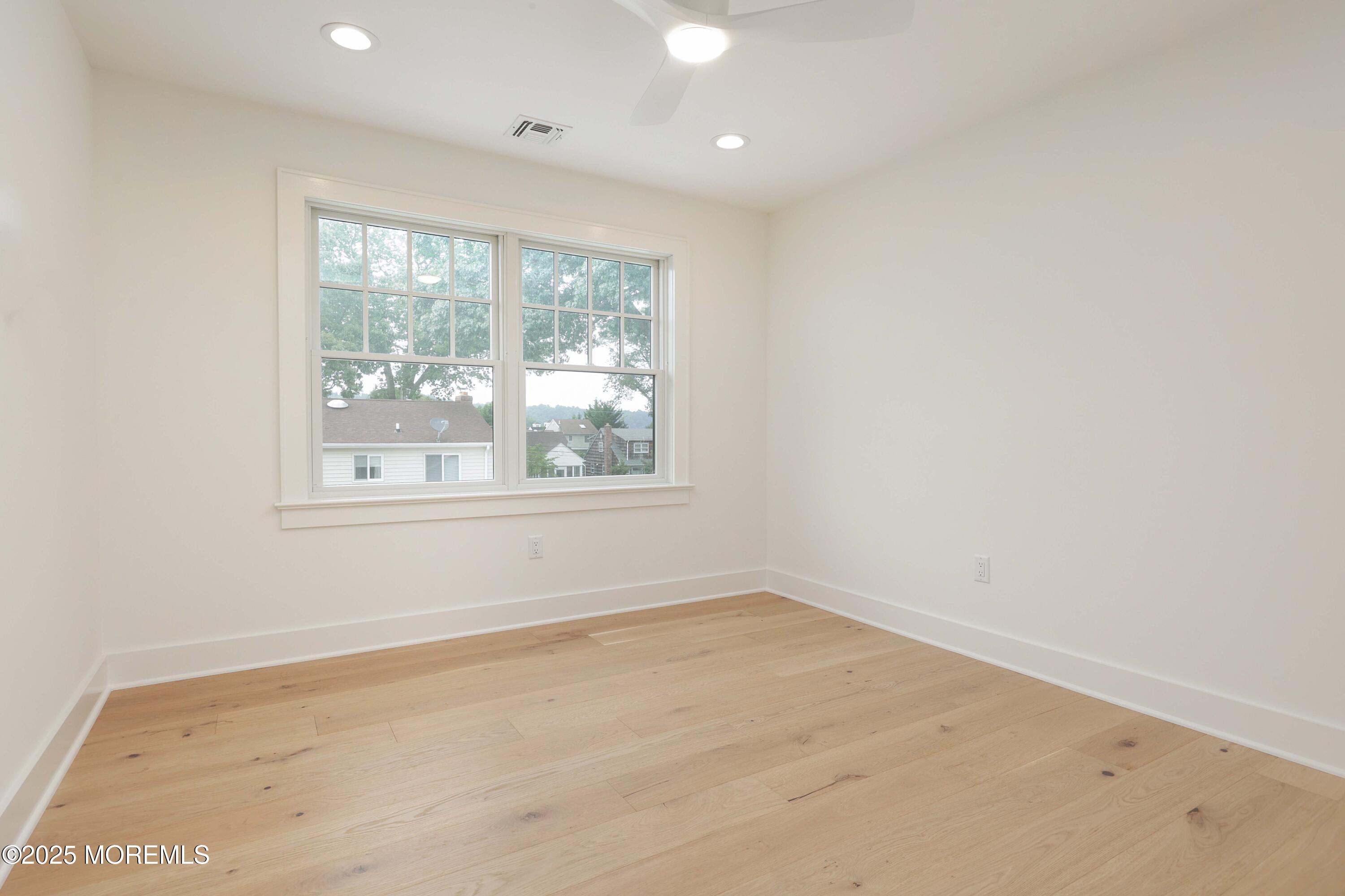 86 Black Point Road Rumson, NJ 07760 - Photo 30 of 44 32