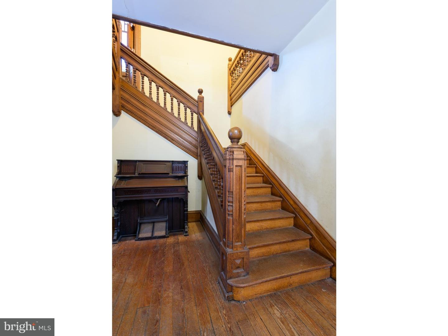 202 State Road West Grove, PA 19390 - Photo 15 of 25 Foyer