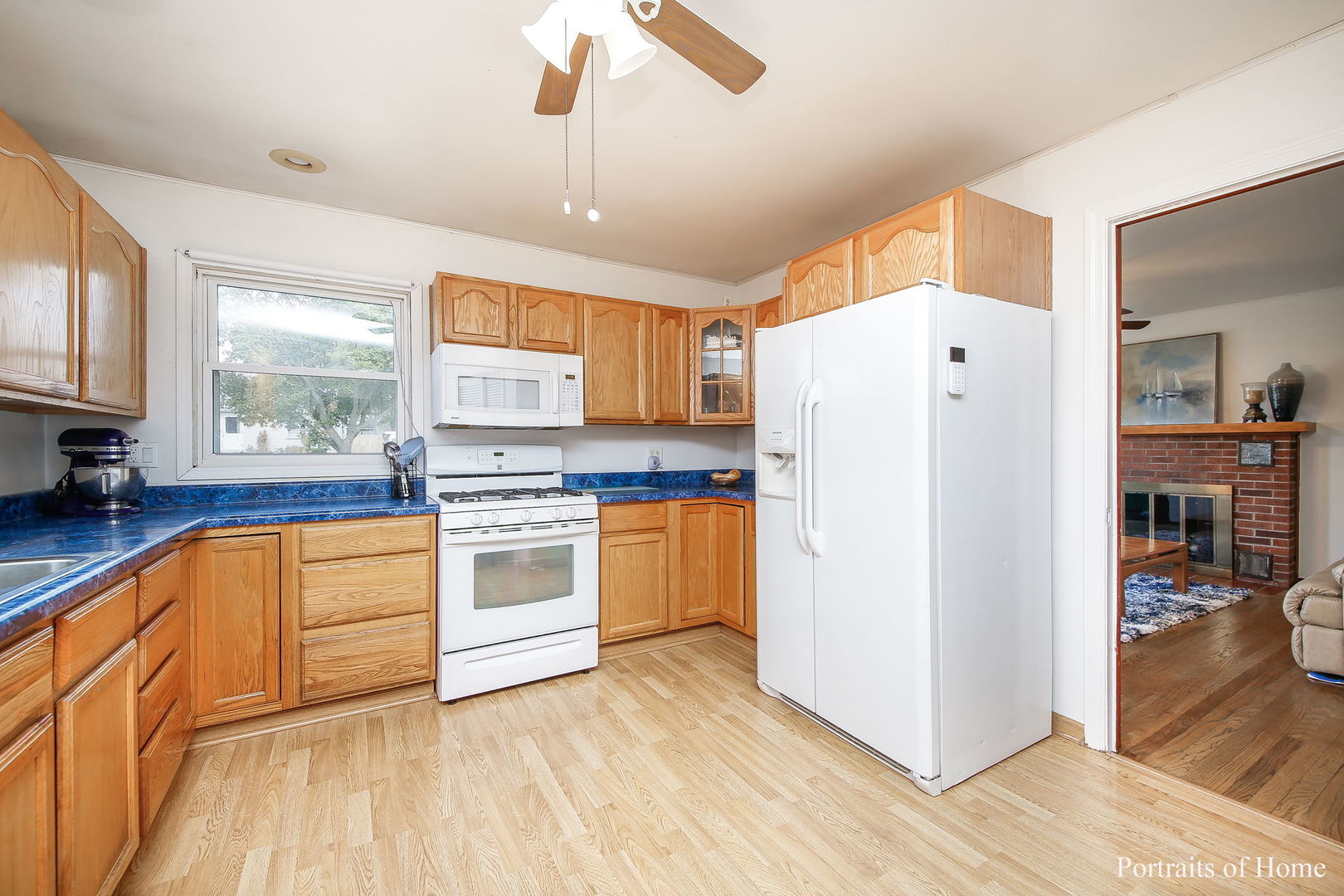 127 Riverside Drive Montgomery, IL 60538 - Photo 6 of 16