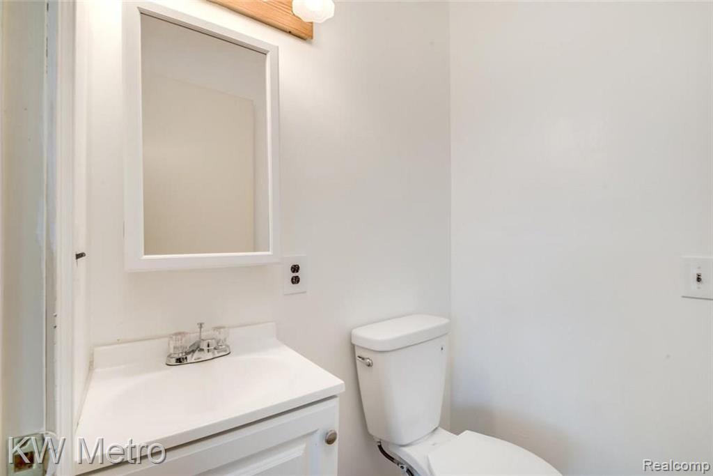 6574 North Gulley Road Dearborn Heights, MI 48127 - Photo 15 of 22