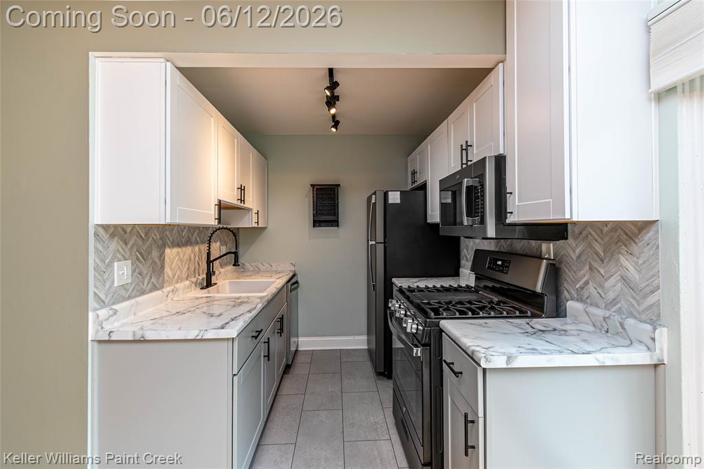 11401 Messmore Road Utica, MI 48317 - Photo 13 of 43