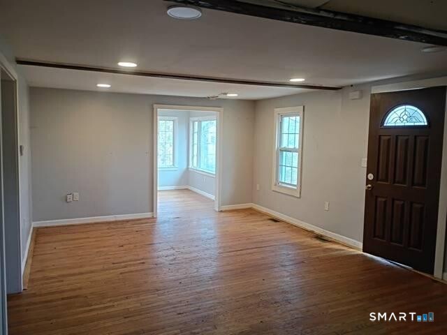 46 Broadview Hts Extension Thomaston, CT 06787 - Photo 4 of 17
