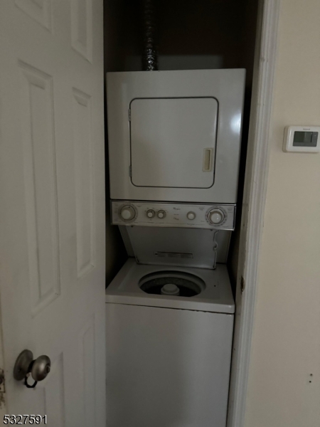 105 Ritorto Court Union, NJ 07083 - Photo 7 of 8