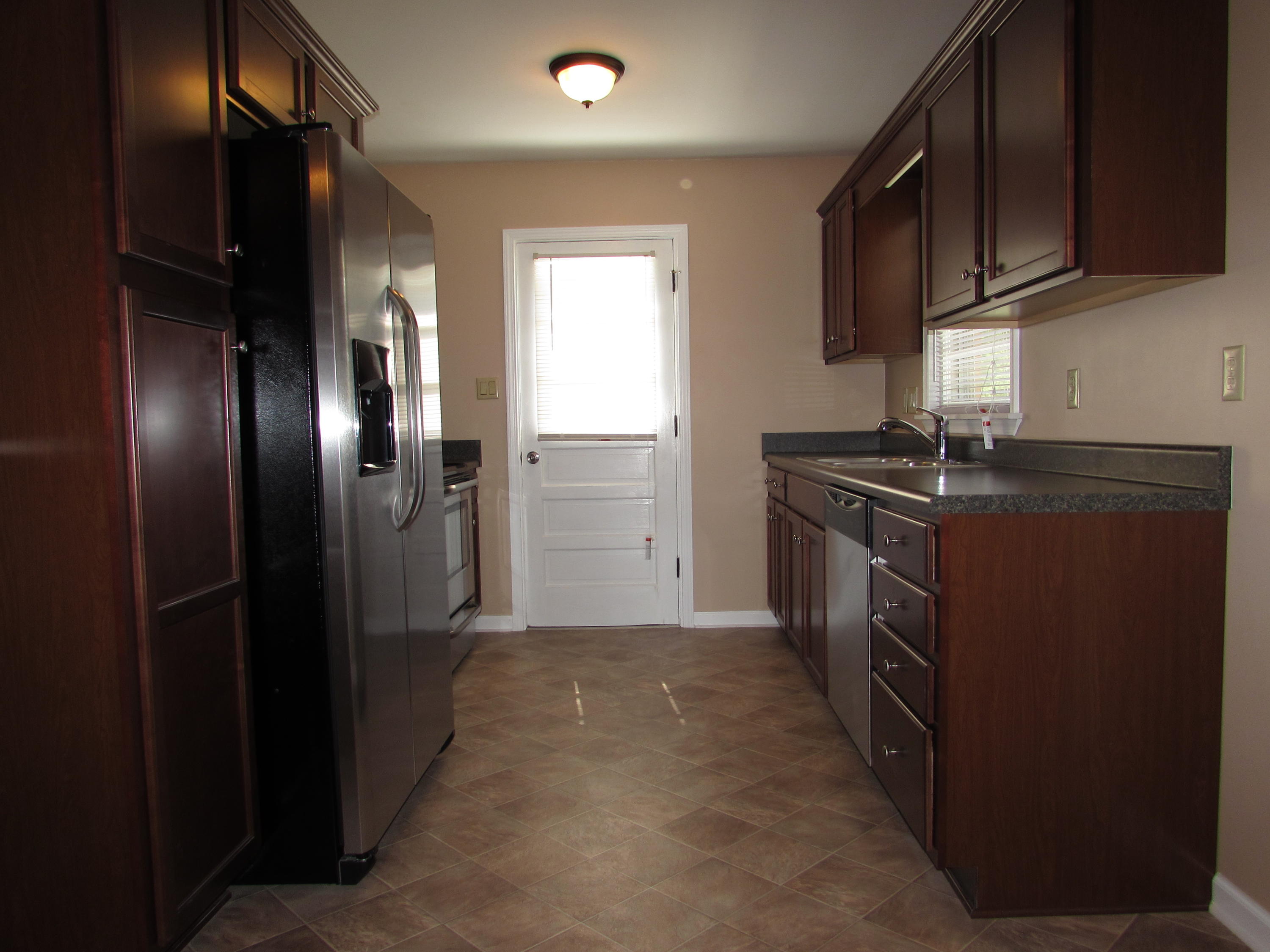 520 Water Oak Road Roanoke, VA 24019 - Photo 3 of 19 090