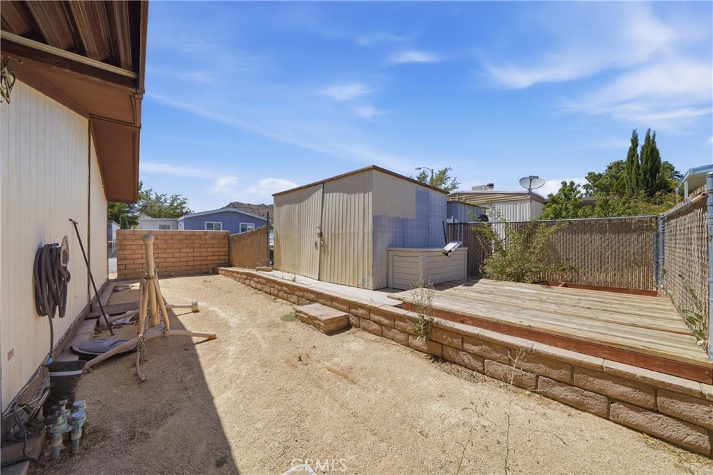 20683 Waalew Road, Unit B45 Apple Valley, CA 92307 - Photo 22 of 24