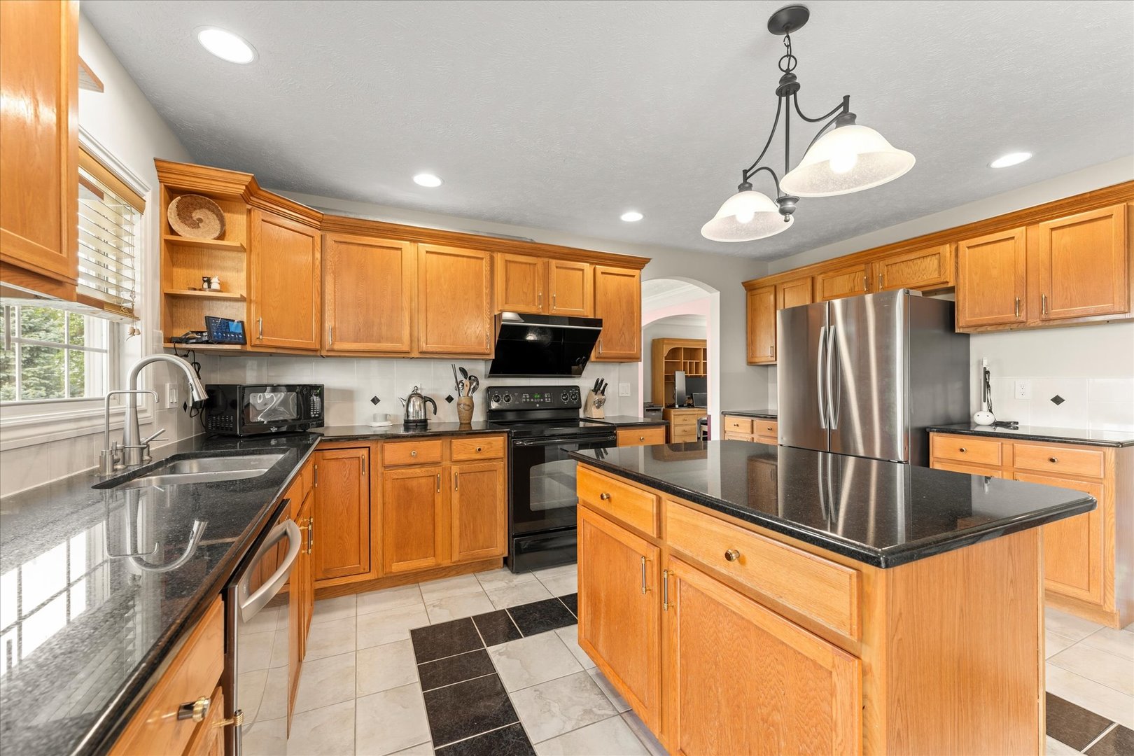 5101 Stonebridge Drive Champaign, IL 61822 - Photo 14 of 61