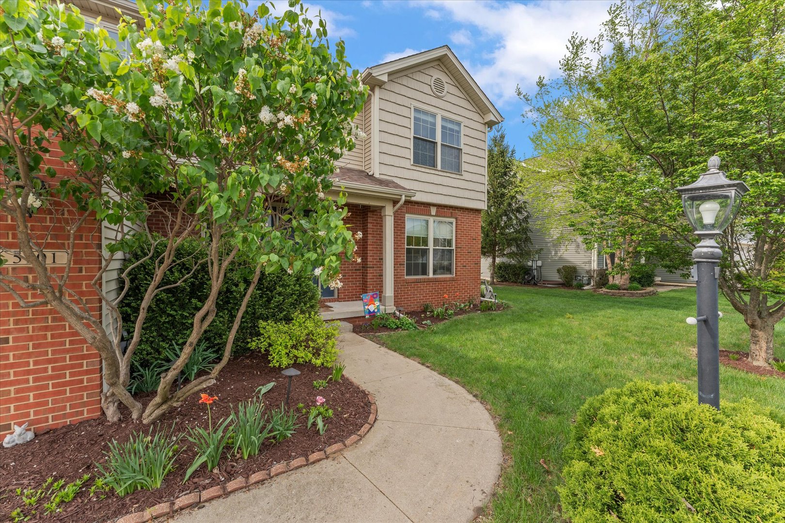 5101 Stonebridge Drive Champaign, IL 61822 - Photo 2 of 61